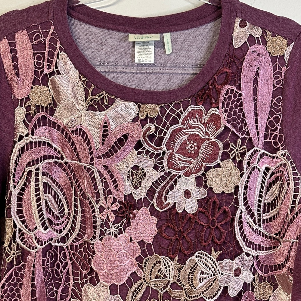 LOGO Lounge Long Sleeve Sweatshirt Floral Crochet Design Women's Size L - Picture 4 of 7